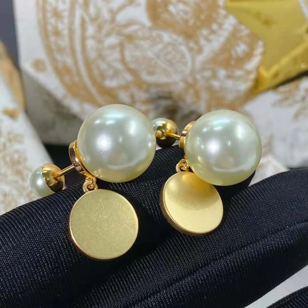 Dior Tribales Earrings Gold-Finish Metal with White Resin Pearls and Navy Blue Lacquer for Women Dior Tribales Earrings Gold-Finish Metal with White Resin Pearls and Navy Blue Lacquer for Women