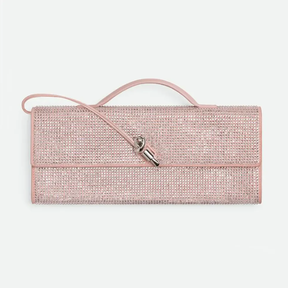 Bottega Veneta Andiamo Clutch for Women in Rose