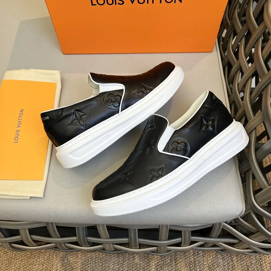 Louis Vuitton Beverly Hills Slip On Black 1A9ZP1