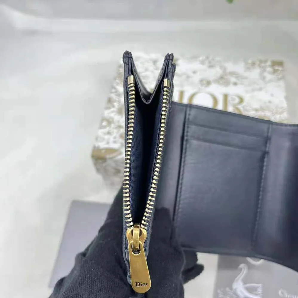 Dior 30 Montaigne Lotus Wallet Blue Dior Oblique Jacquard for Women Dior 30 Montaigne Lotus Wallet Blue Dior Oblique Jacquard for Women
