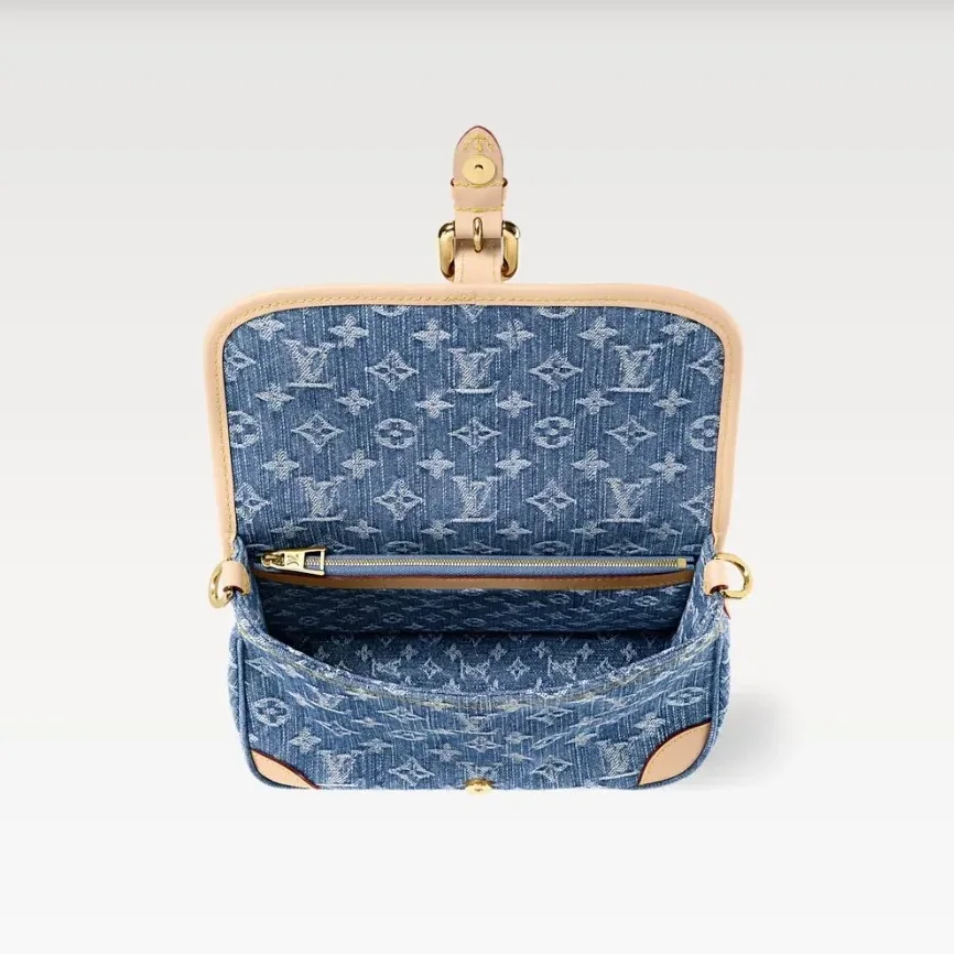 Louis Vuitton Diane Handbag Denim Blue /