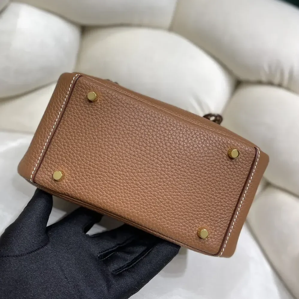 Hermes Lindy Mini 19 in Clemence Leather for Women in Brown/Gold