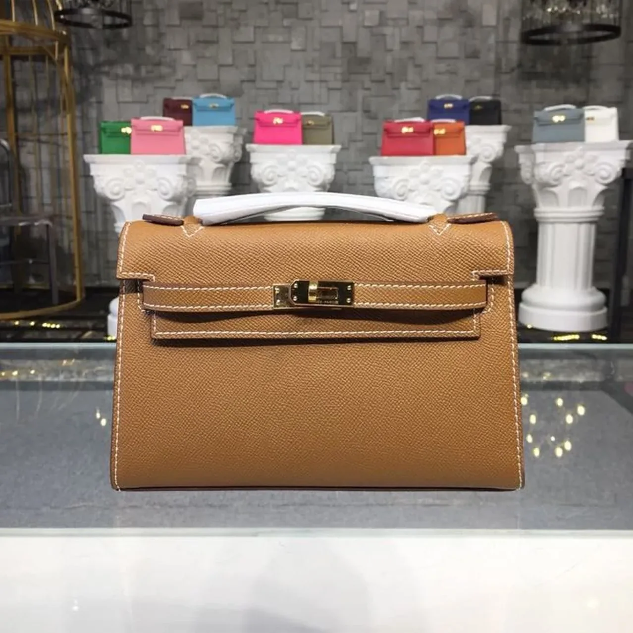 Hermes Mini Kelly KP Pochette Gold Gold Toned Hardware / Hermes Mini Kelly KP Pochette Gold Gold Toned Hardware /