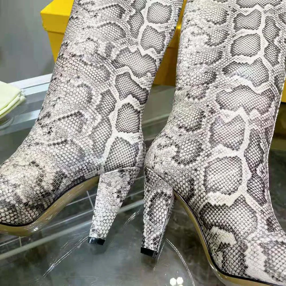 Fendi Karligraphy High-heeled Boots in Brown Python for Women Fendi Karligraphy High-heeled Boots in Brown Python for Women