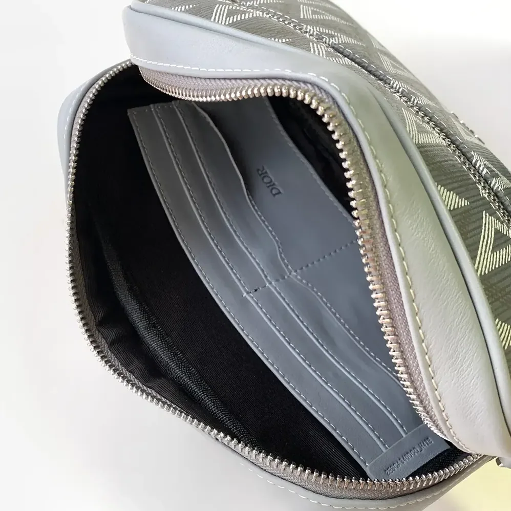 Dior Toiletry Bag Dior Gray CD Diamond Canvas for Men