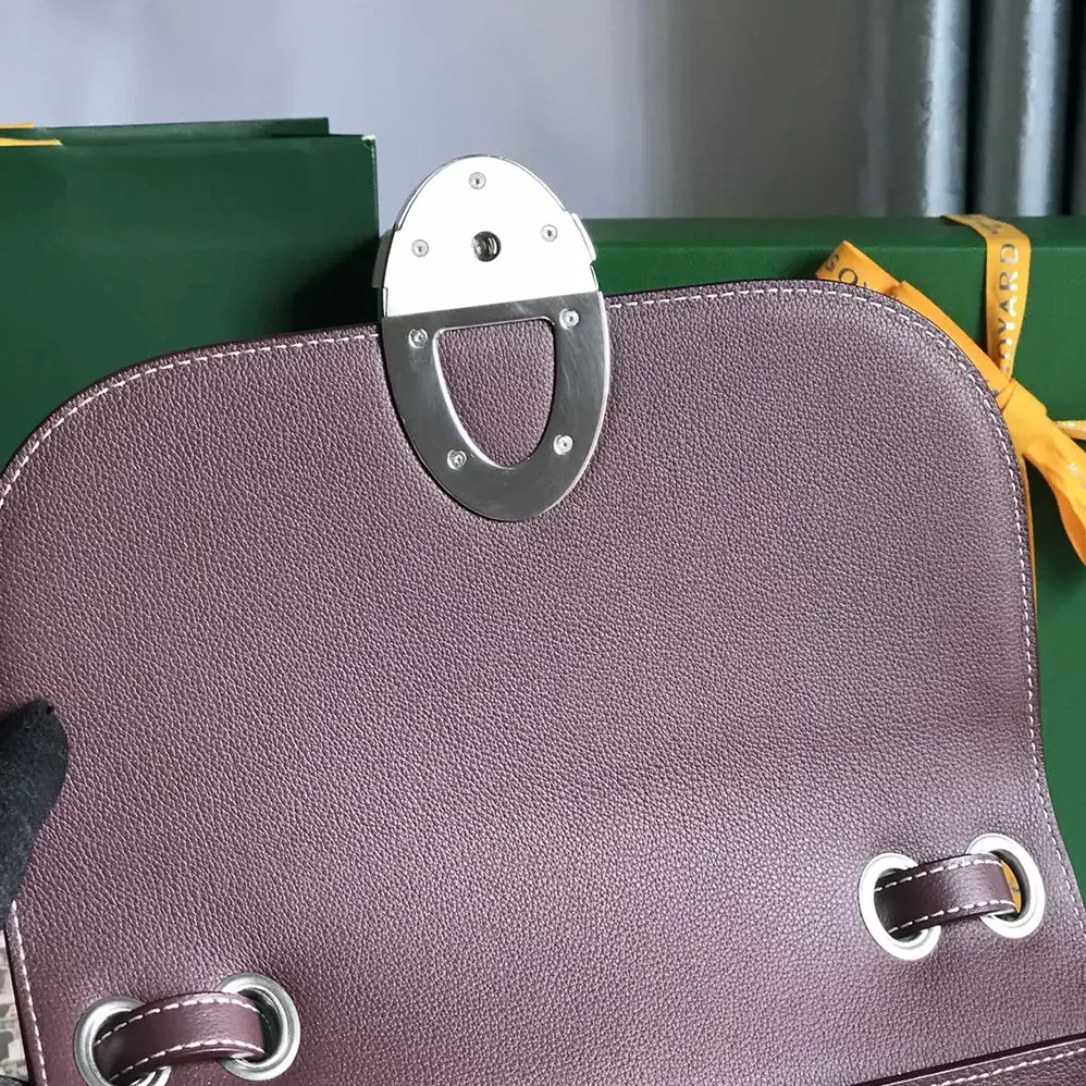 Goyard 233 Bag for Unisex in Maroon Goyard 233 Bag for Unisex in Maroon