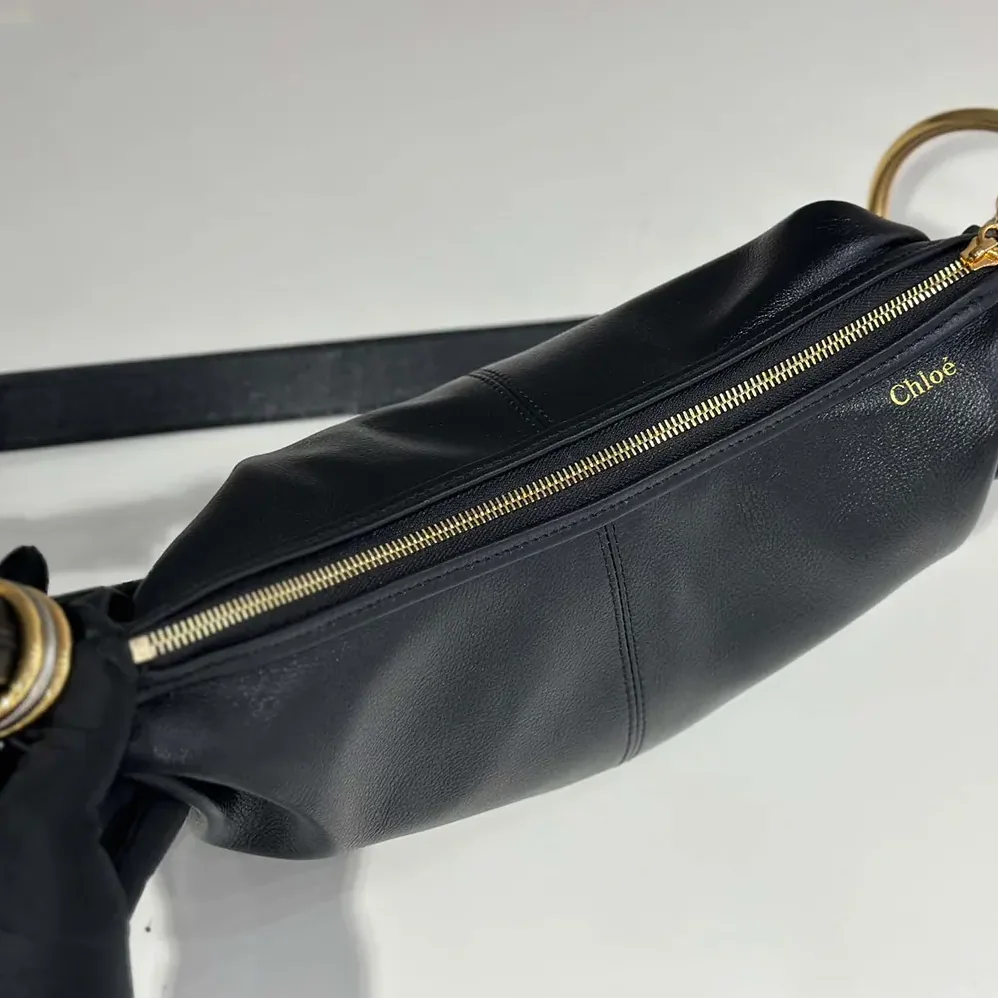 Chloe Small Bracelet Hobo Bag in Grained Leather for Women in Black Chloe Small Bracelet Hobo Bag in Grained Leather for Women in Black