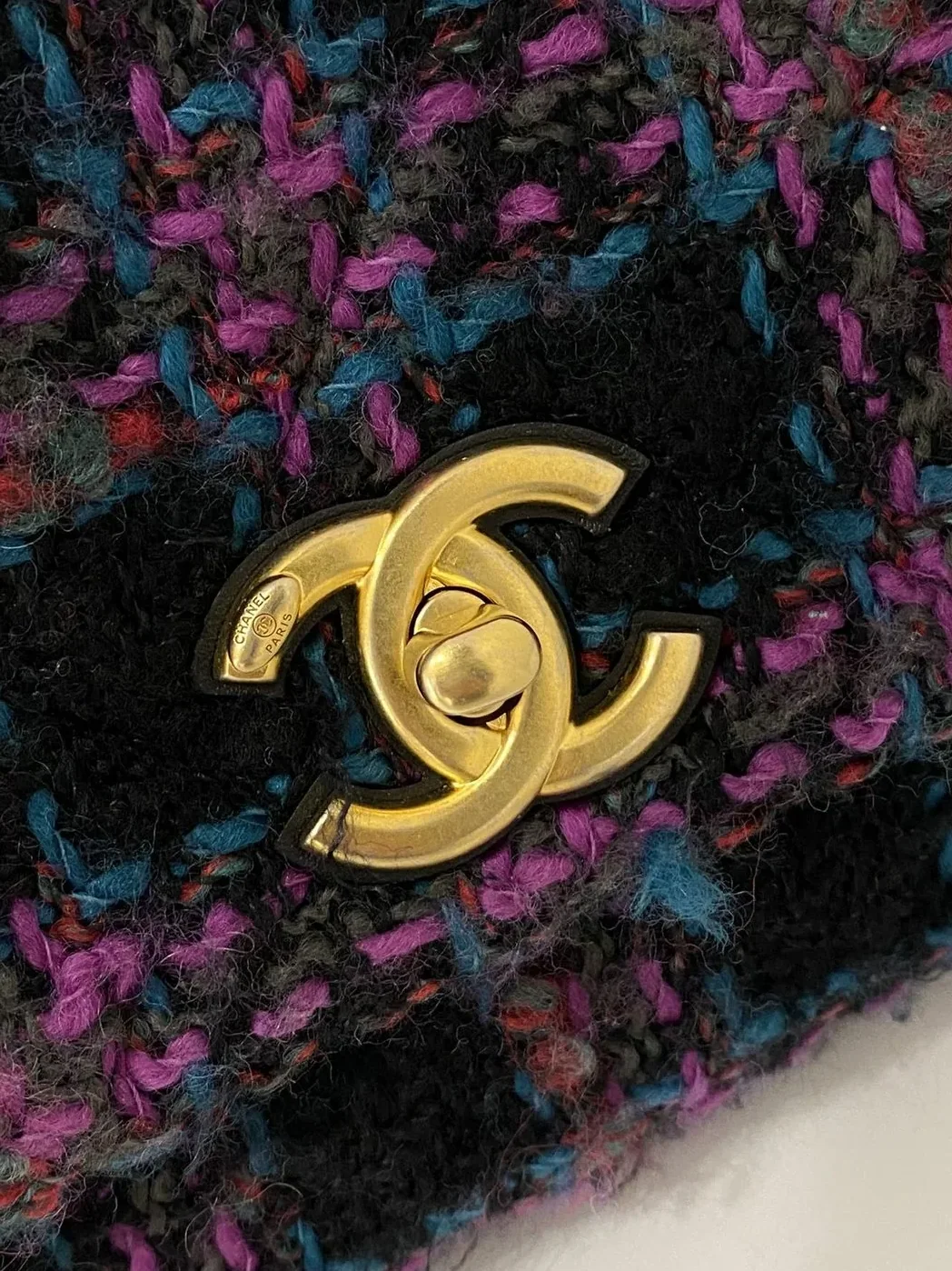 Chanel Mini Flap Bag Purple / Chanel Mini Flap Bag Purple /