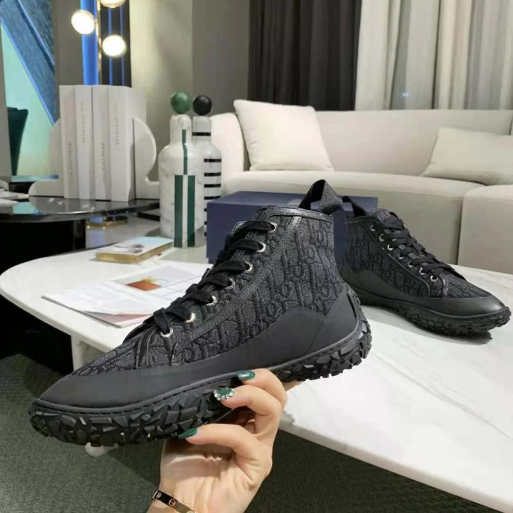 Dior B28 High-top Sneaker Black Dior Oblique Jacquard and Rubber for Unisex Dior B28 High-top Sneaker Black Dior Oblique Jacquard and Rubber for Unisex