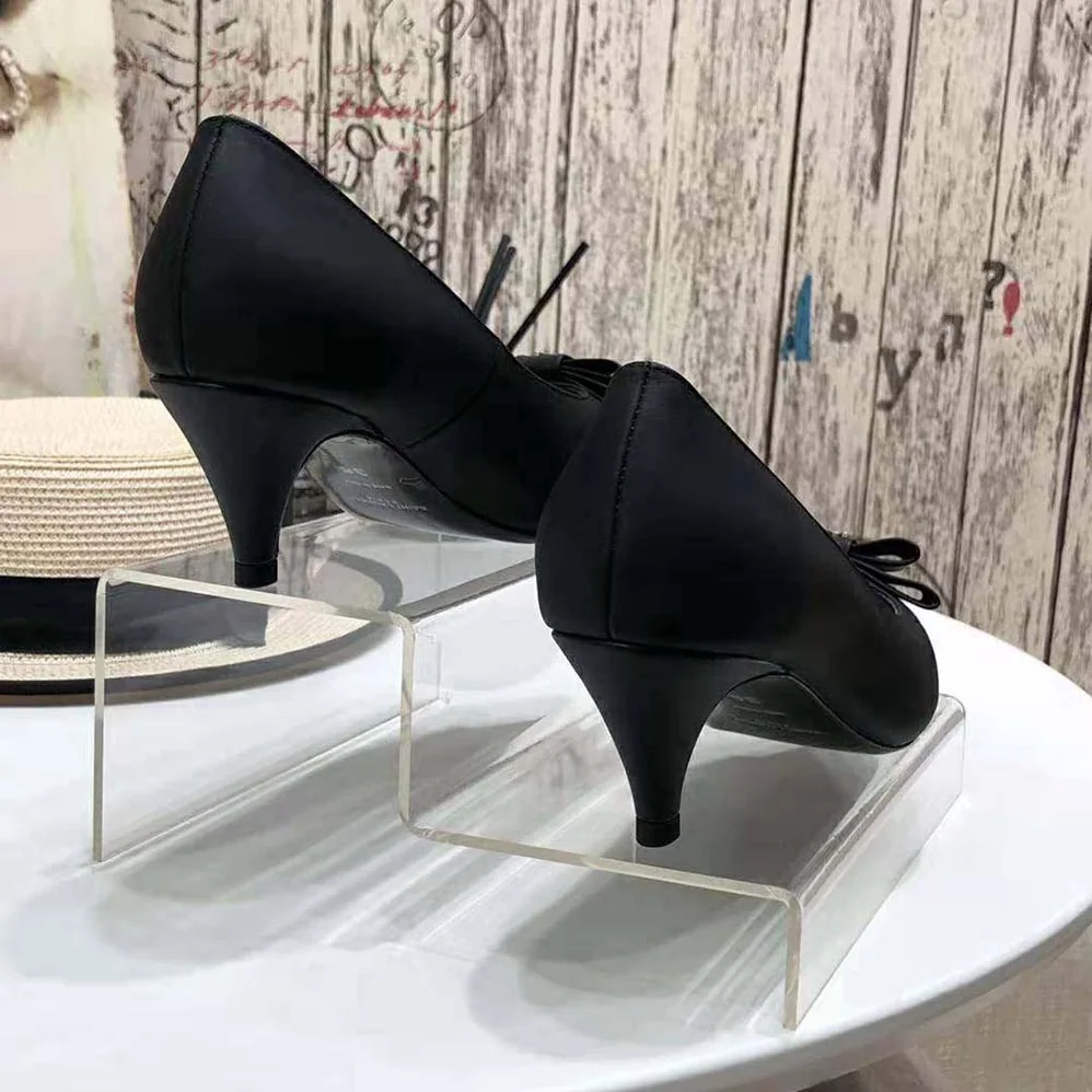 Saint Laurent YSL Anais Bow Pumps in Smooth Leather for Women in Black