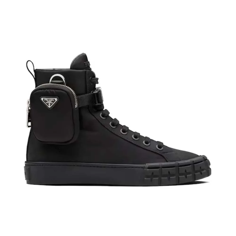 Prada Wheel Re-Nylon High-top Sneakers for Unisex in Black Prada Wheel Re-Nylon High-top Sneakers for Unisex in Black