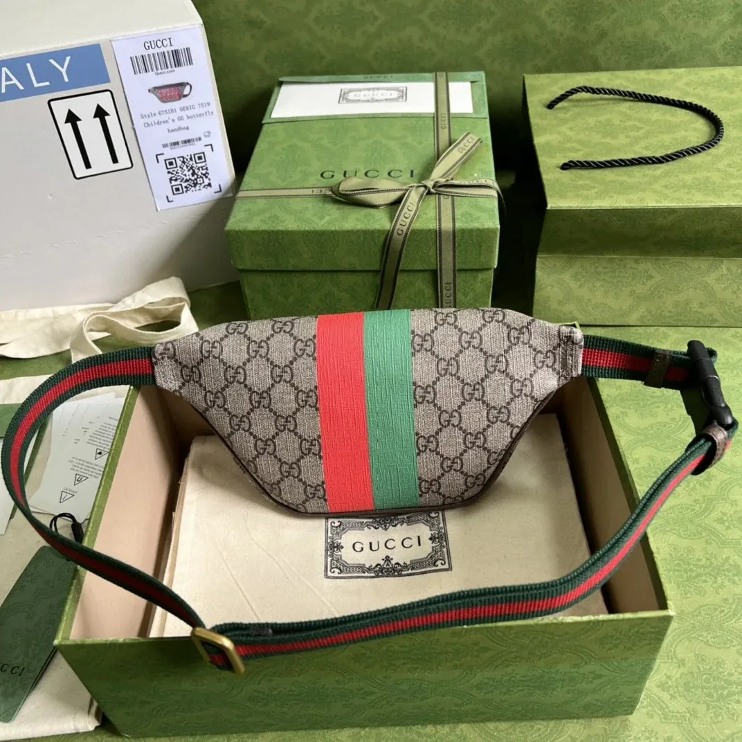 Gucci Tiger GG Belt Bag Beige And Ebony GG Supreme Canvas Gucci Tiger GG Belt Bag Beige And Ebony GG Supreme Canvas