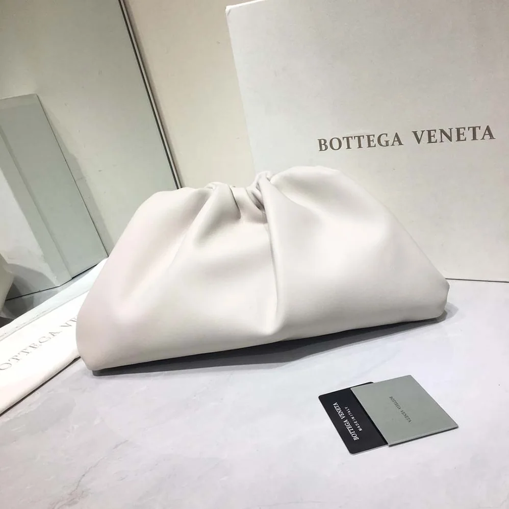 Bottega Veneta Teen Pouch Leather Clutch for Women in White