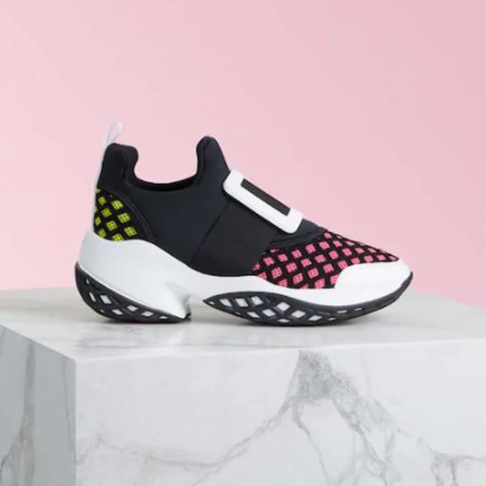Roger Vivier Viv' Run Sneakers for Women in Pink