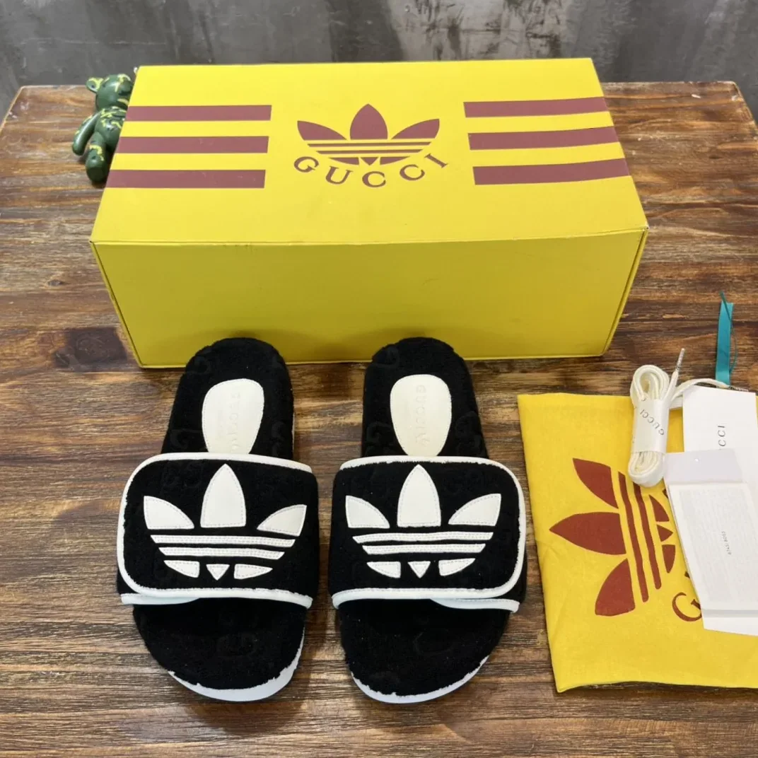 Gucci x Adidas Sandal With Platform And GG Green for Men
