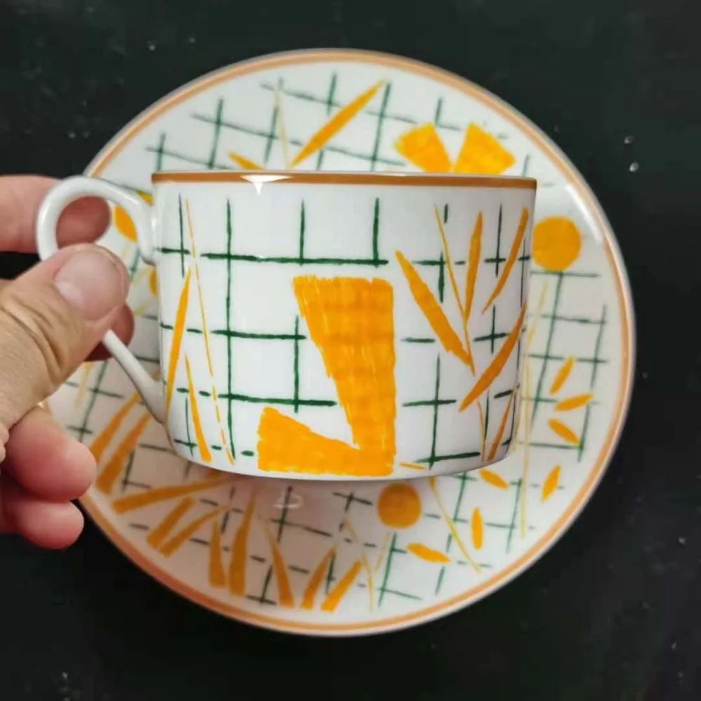 Hermes A Walk in the Garden Tea Cup and Saucer for Unisex Hermes A Walk in the Garden Tea Cup and Saucer for Unisex