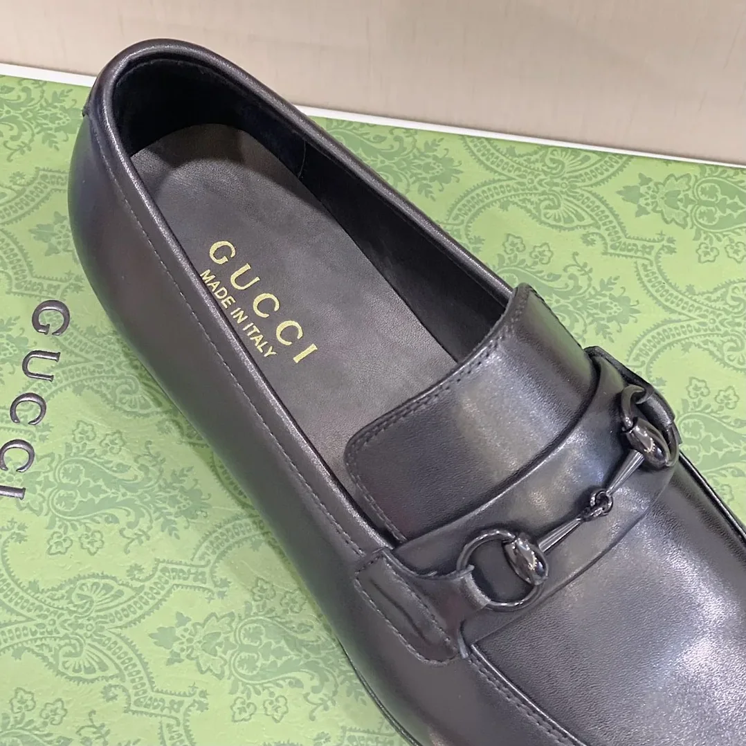 Gucci Loafer With Horsebit Black Gucci Loafer With Horsebit Black