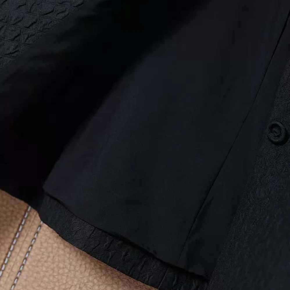 Dior Cloque-Effect Bar Jacket Black Matte Single for Women in Breasted Technical Fabric Dior Cloque-Effect Bar Jacket Black Matte Single for Women in Breasted Technical Fabric