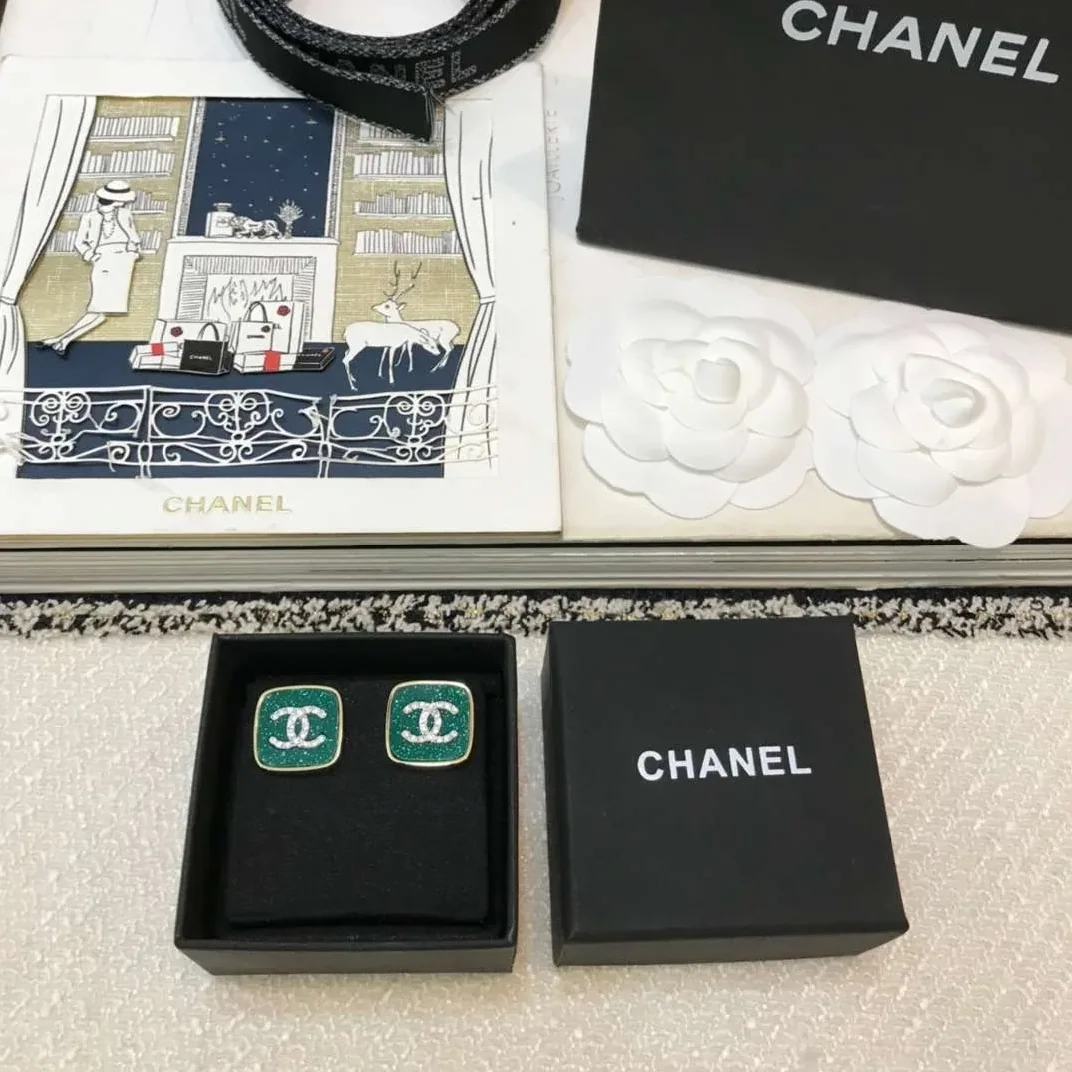 Chanel CC Stud Earrings Green Chanel CC Stud Earrings Green