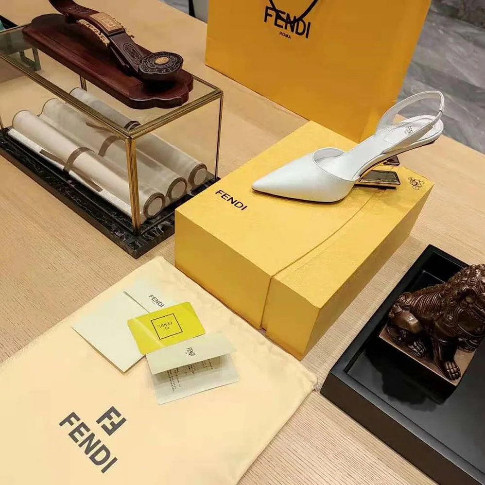 Fendi Fendi First White Leather High for Women in Heeled Slingbacks Fendi Fendi First White Leather High for Women in Heeled Slingbacks