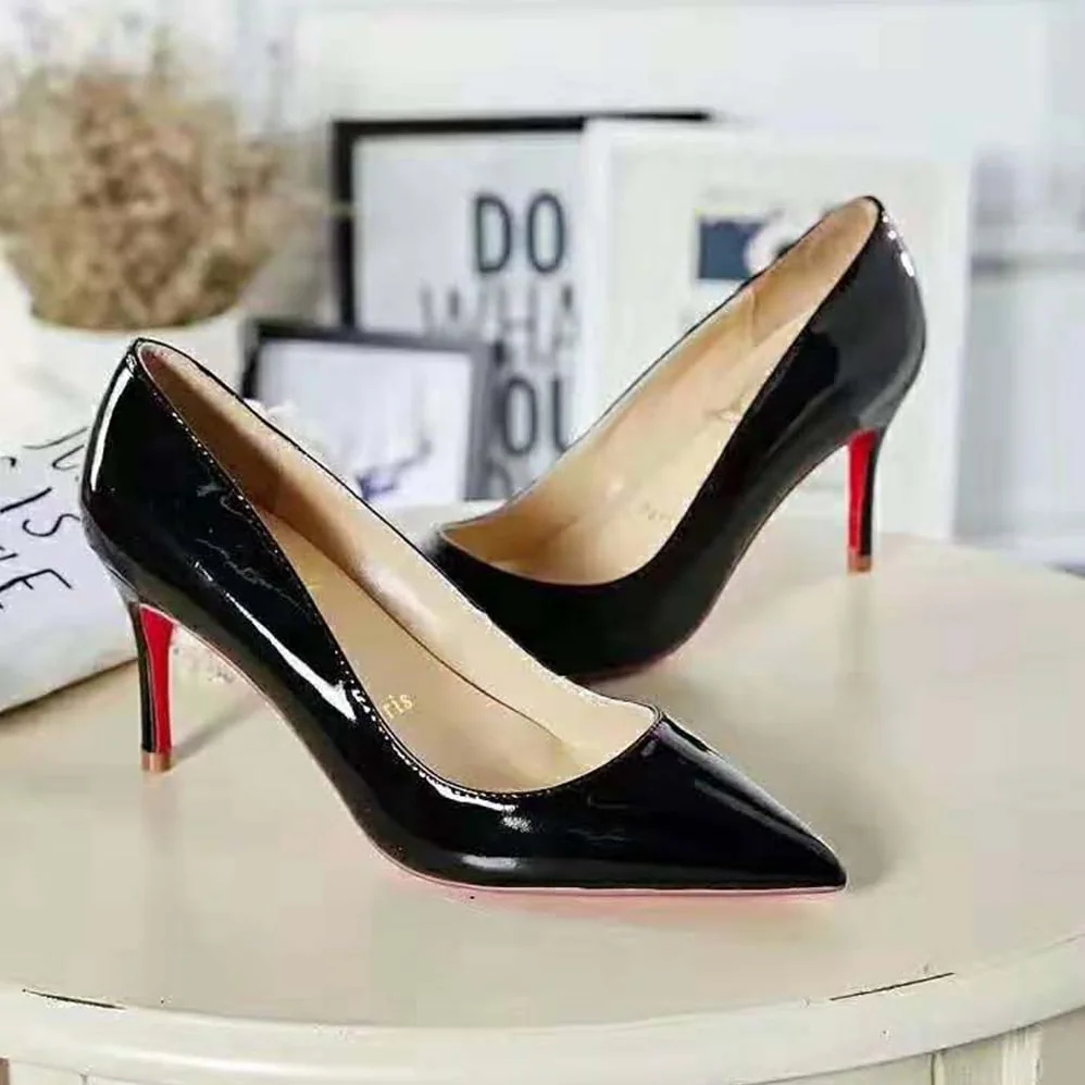 Christian Louboutin Shoes Pigalle 85 mm Heel Height for Women in Black Christian Louboutin Shoes Pigalle 85 mm Heel Height for Women in Black
