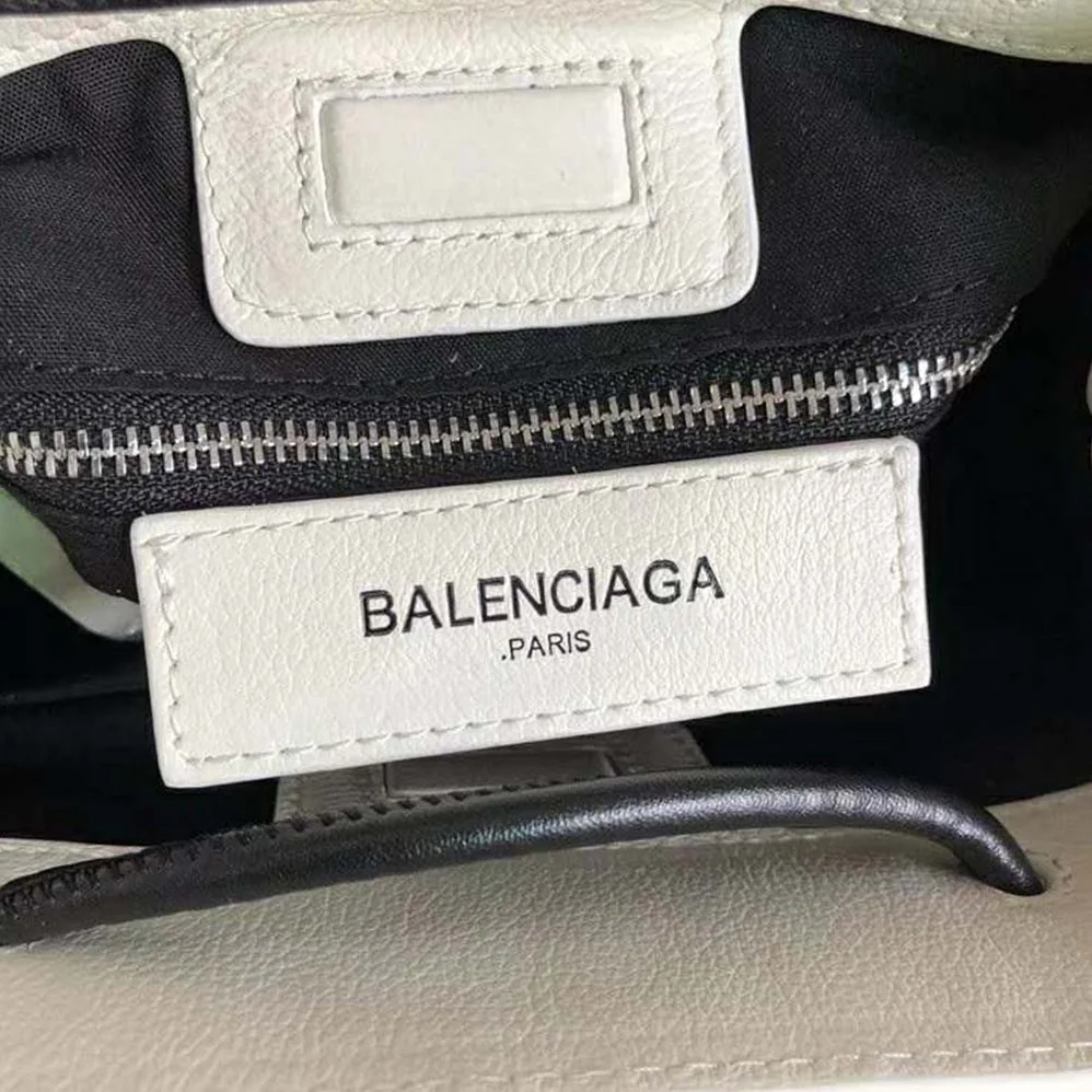 Balenciaga Shopping Tote XXS Bag in Calfskin Leather for Women in White