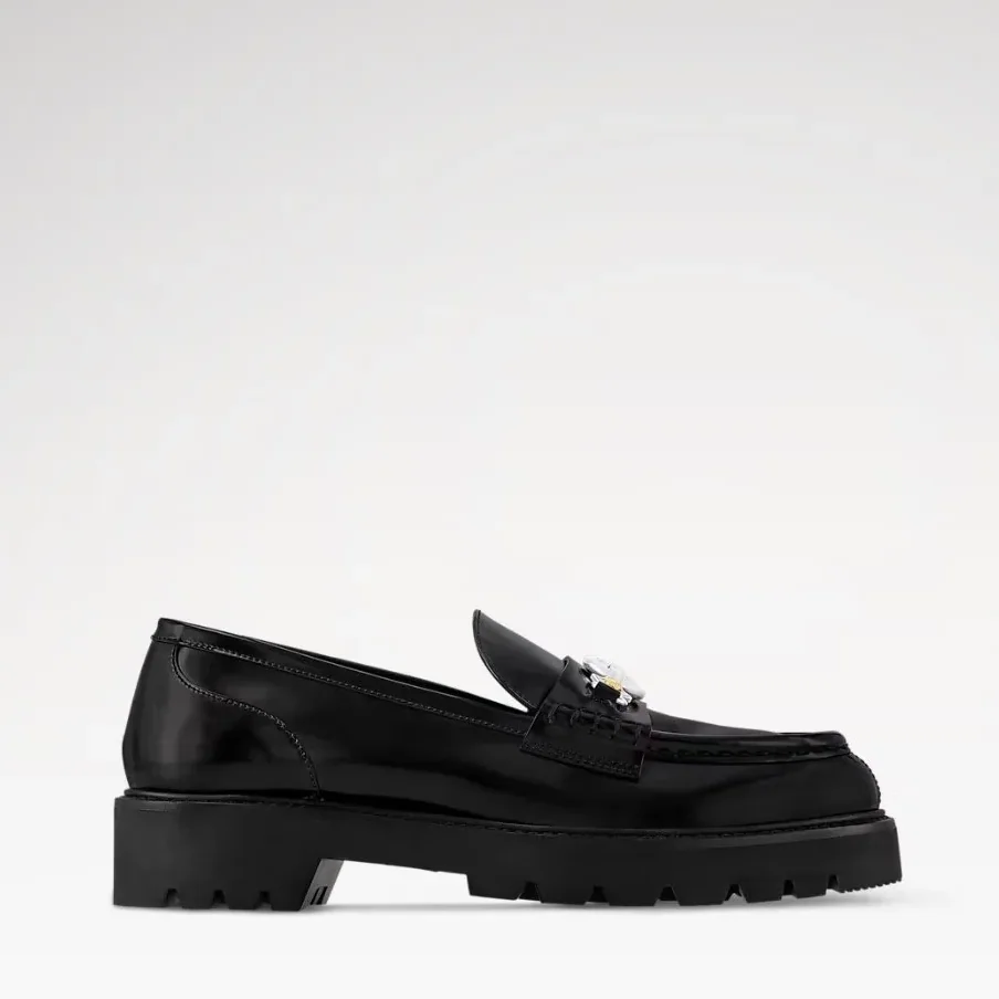 Louis Vuitton District Flat Loafer Black 1AGXHZ Louis Vuitton District Flat Loafer Black 1AGXHZ