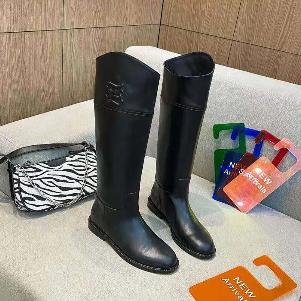 Fendi Karligraphy Black Leather Boots for Women