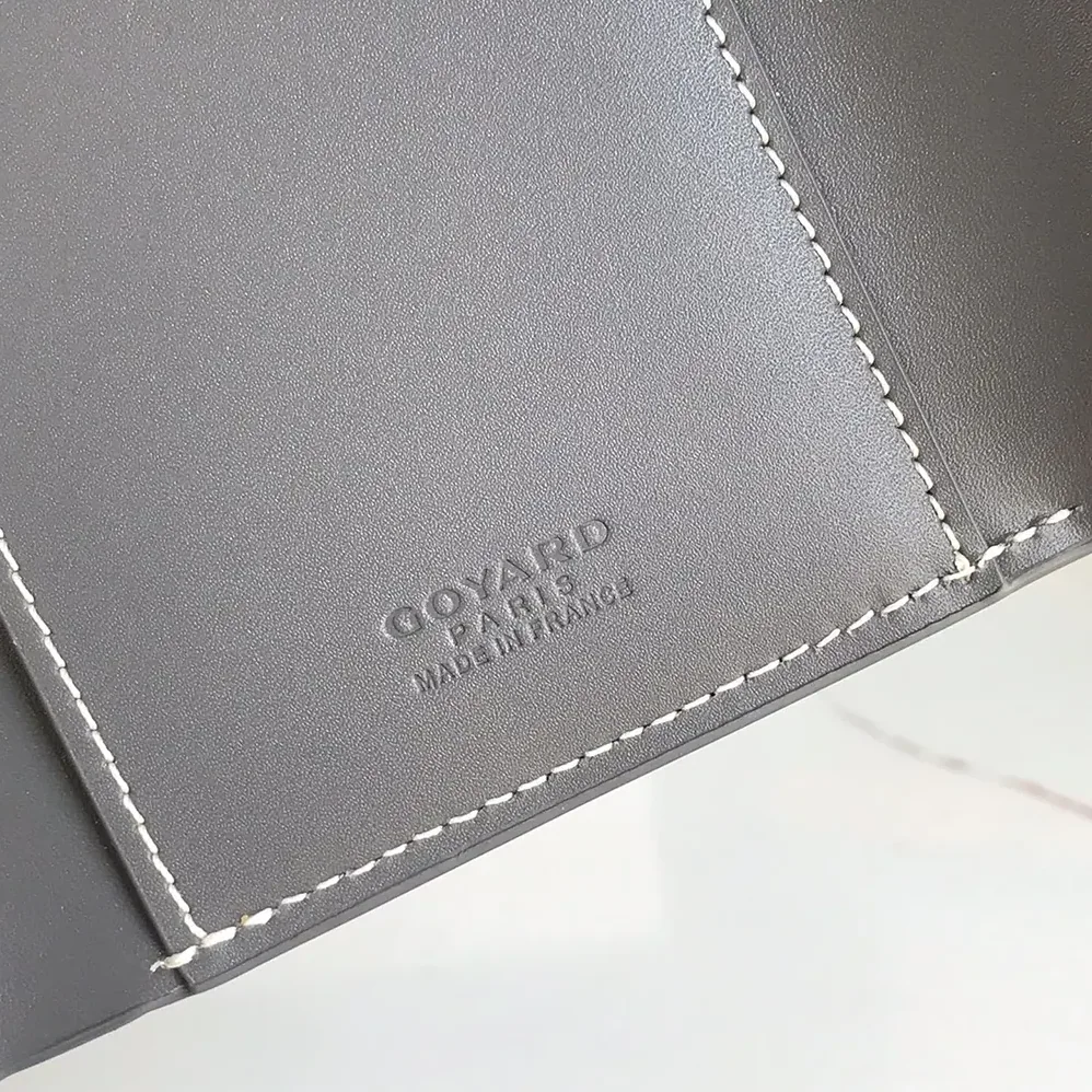 Goyard Saint Gabrie Wallet for Unisex in Grey