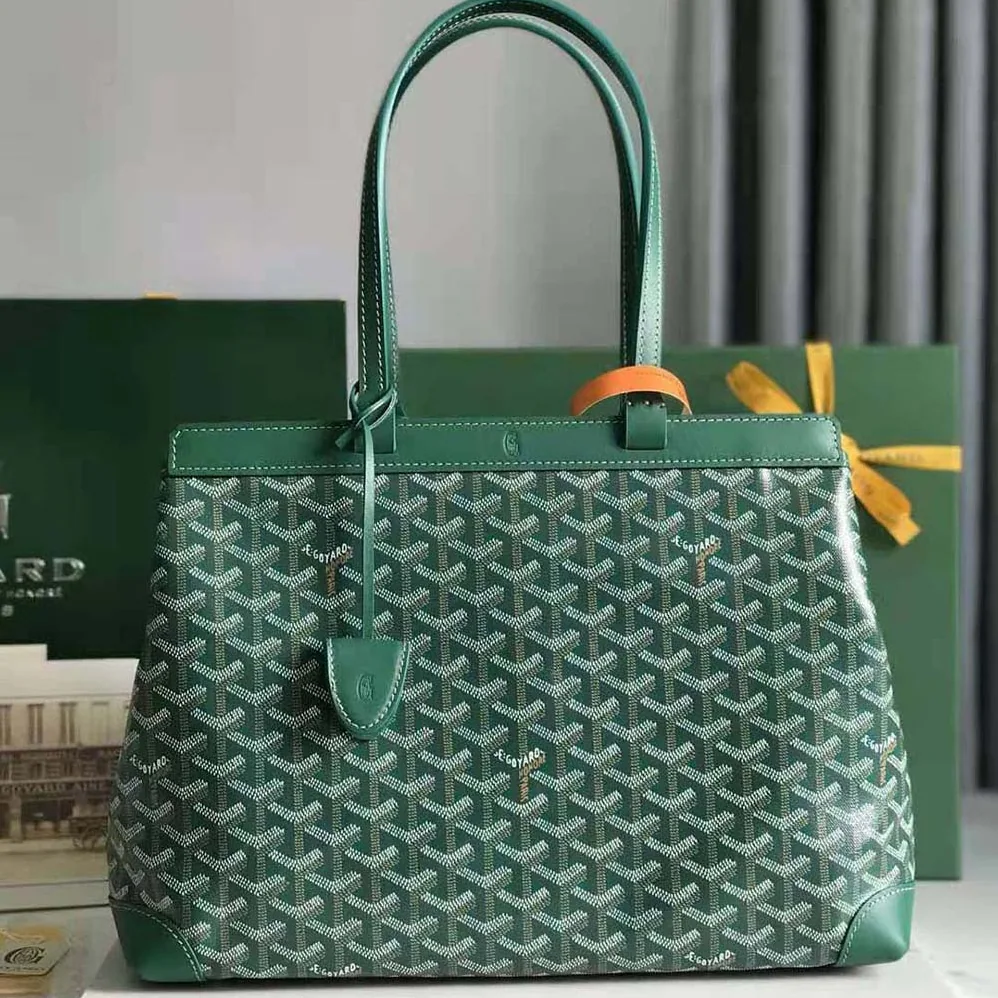 Goyard Bellechasse Biaude PM Bag for Women in Green Goyard Bellechasse Biaude PM Bag for Women in Green