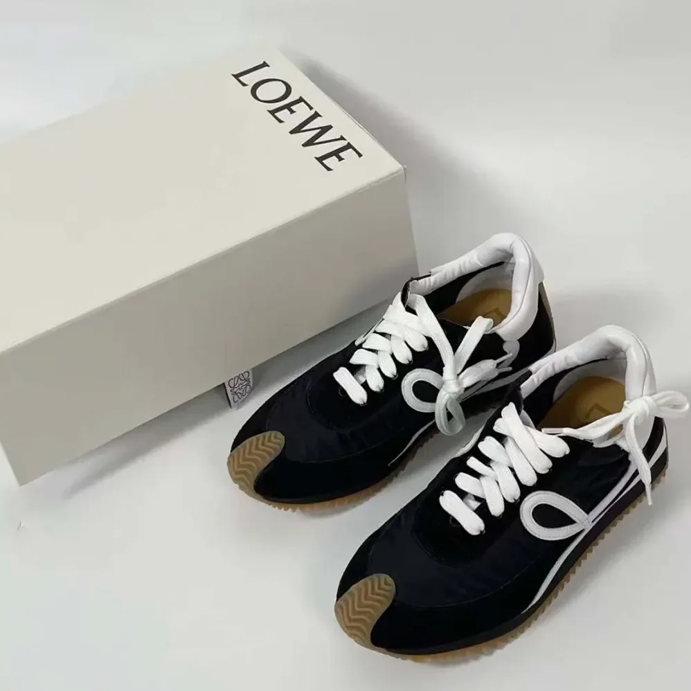 Loewe Flow Runner in Nylon and Suede for Unisex in Black