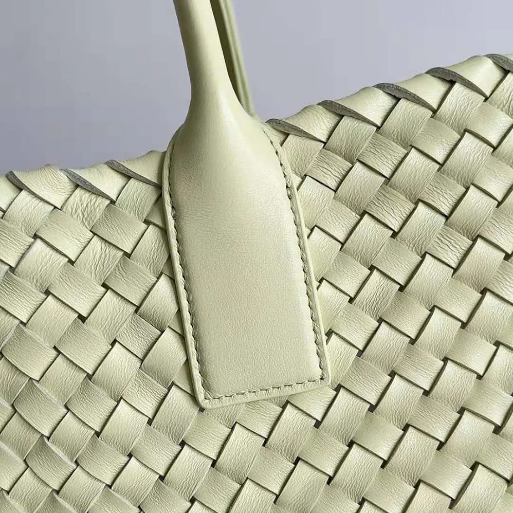 Bottega Veneta Medium Cabat Leather Tote Bag for Women in Lime Bottega Veneta Medium Cabat Leather Tote Bag for Women in Lime