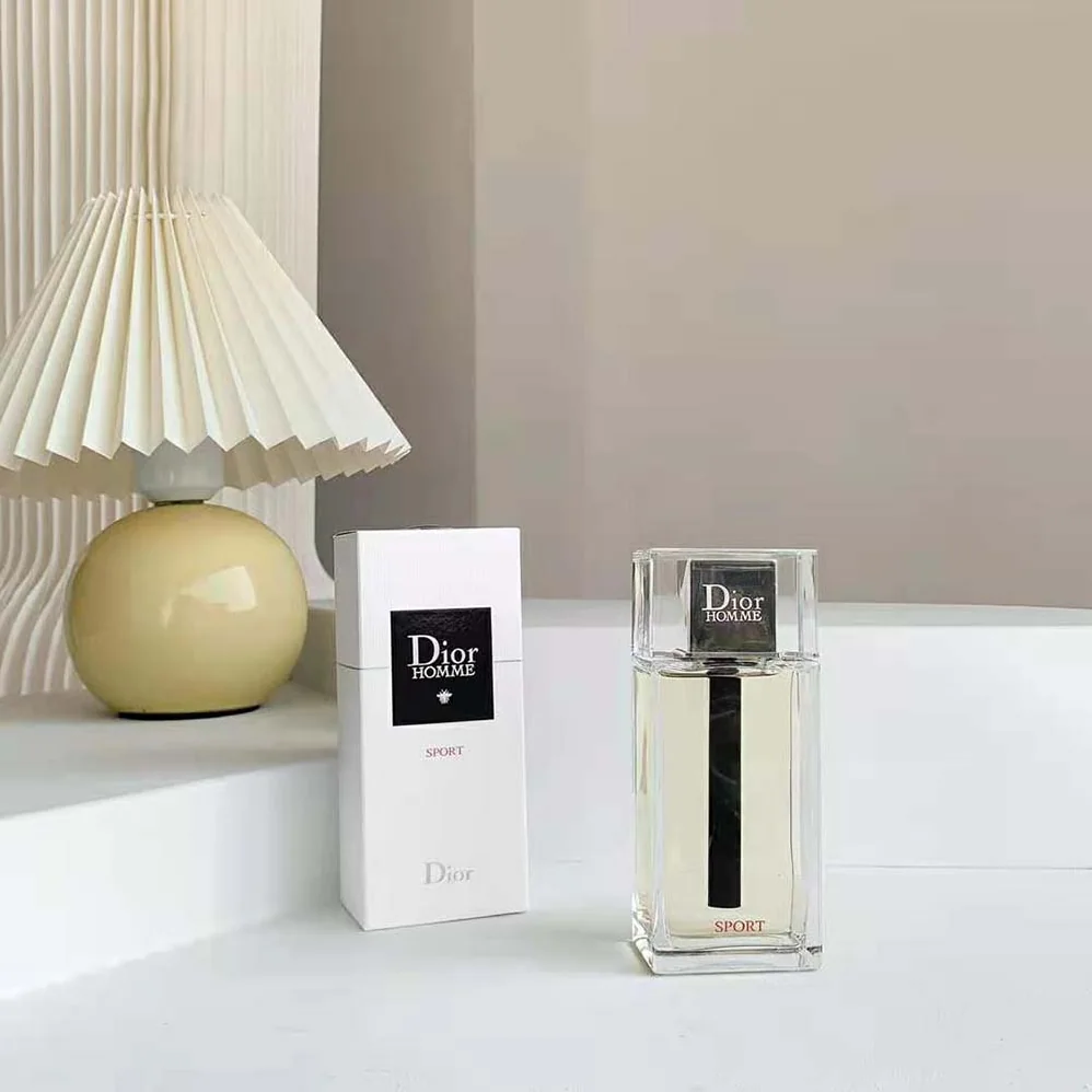 Dior Homme Sport Eau de Toilette-Fresh, Woody and Spicy Notes for Men Dior Homme Sport Eau de Toilette-Fresh, Woody and Spicy Notes for Men