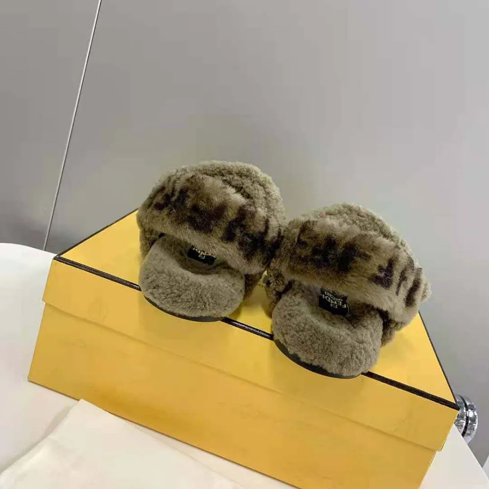 Fendi Feel Green Sheepskin Sandals for Women