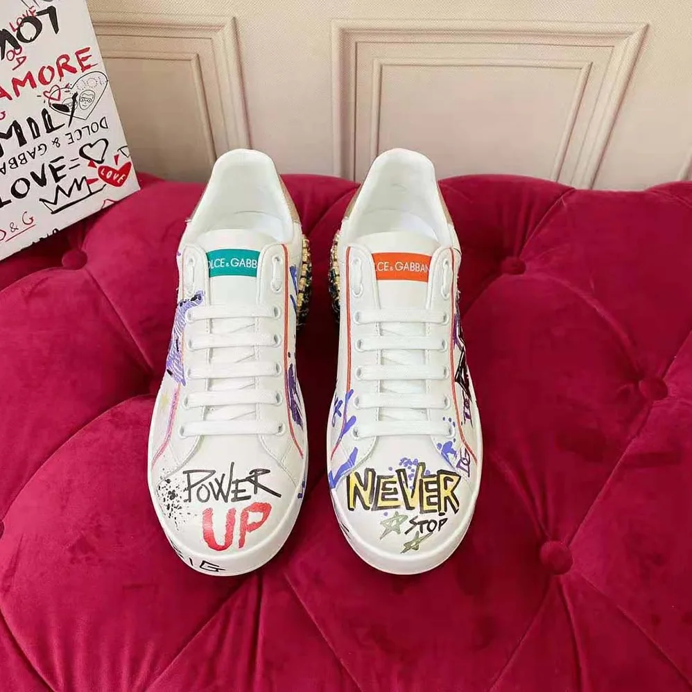 Dolce Gabbana D&G Calfskin Portofino Sneakers with Embroidery and Lettering for Unisex in Purple Dolce Gabbana D&G Calfskin Portofino Sneakers with Embroidery and Lettering for Unisex in Purple