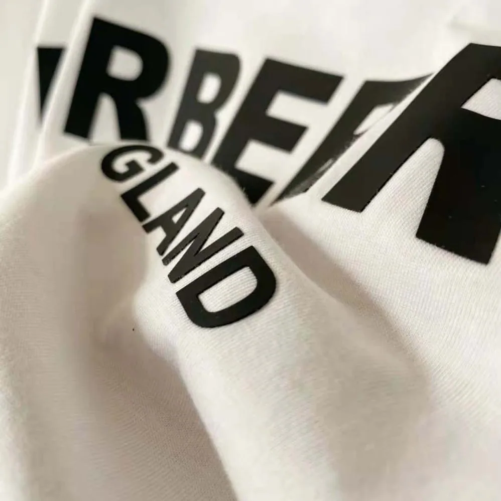 Burberry Logo Print Cotton T-shirt for Women in White