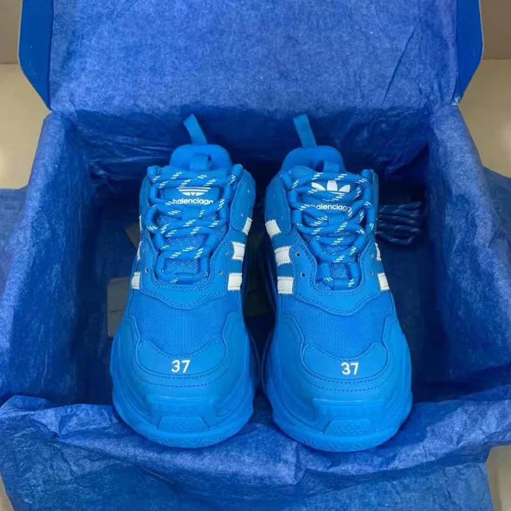 Balenciaga Balenciaga / Adidas Triple S Sneaker in Blue and White for Women Balenciaga Balenciaga / Adidas Triple S Sneaker in Blue and White for Women