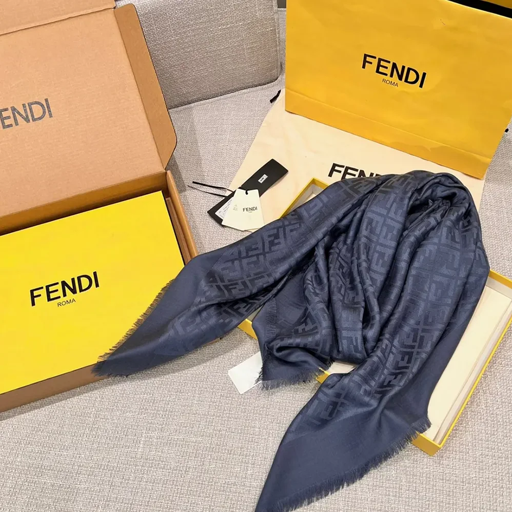 Fendi FF Navy Blue Silk and Wool Shawl for Unisex Fendi FF Navy Blue Silk and Wool Shawl for Unisex