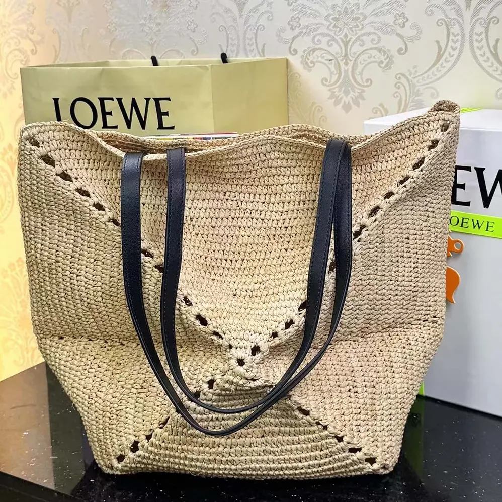 Loewe XL Puzzle Fold Tote in Raffia for Women Loewe XL Puzzle Fold Tote in Raffia for Women
