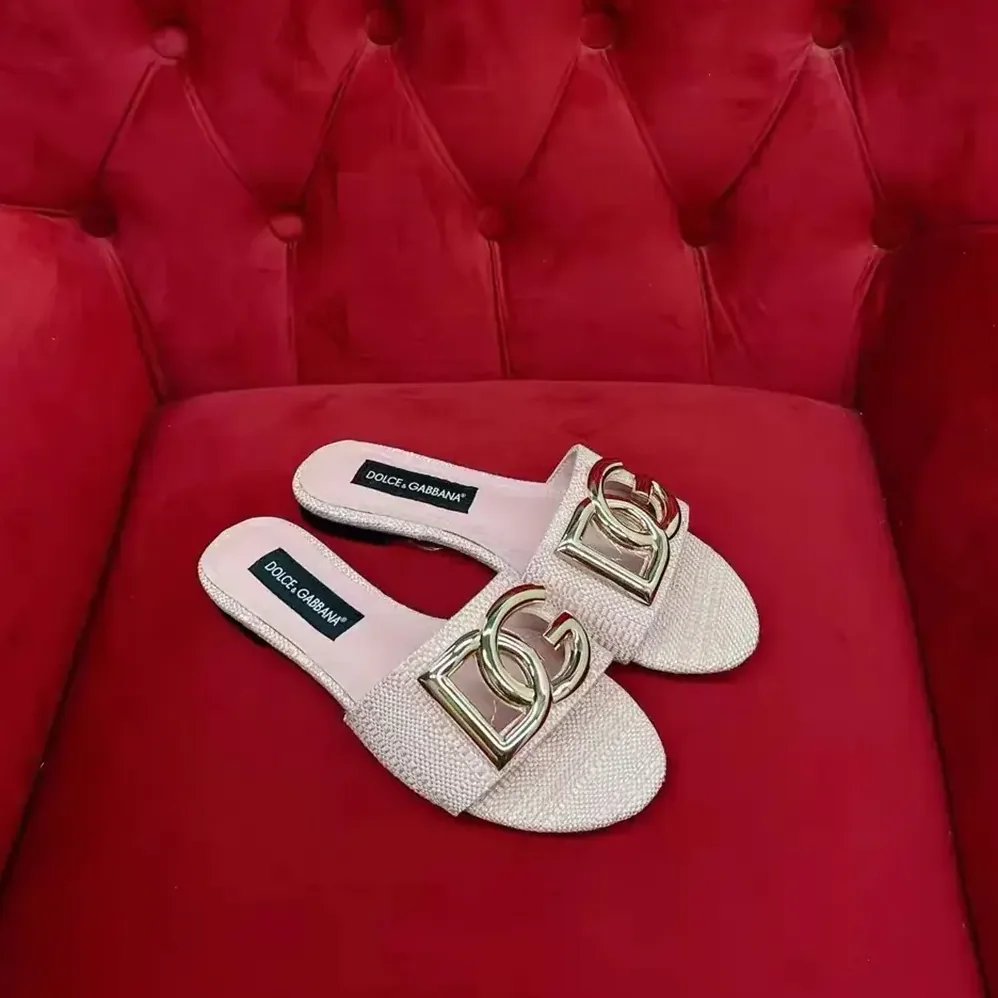 Dolce Gabbana D&G Raffia Sliders for Women in Pink