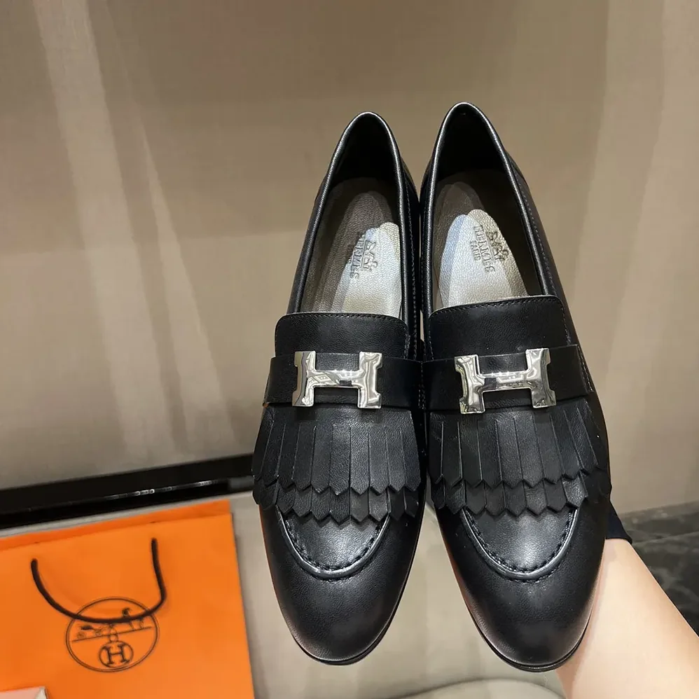 Hermes Royal Loafer in Goatskin for Women in Black