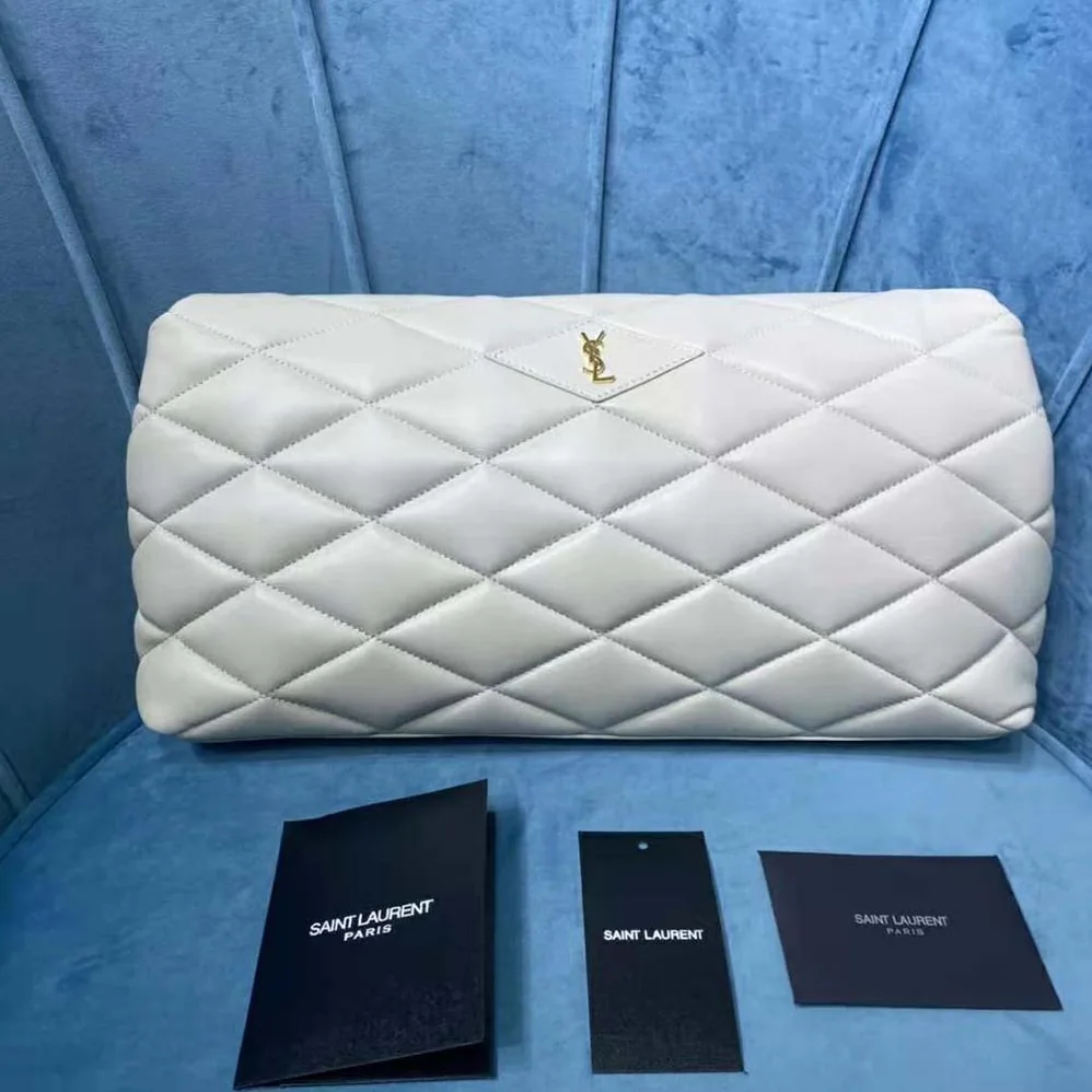 Saint Laurent YSL Sade Puffer Envelope Clutch in Lambskin for Women in White