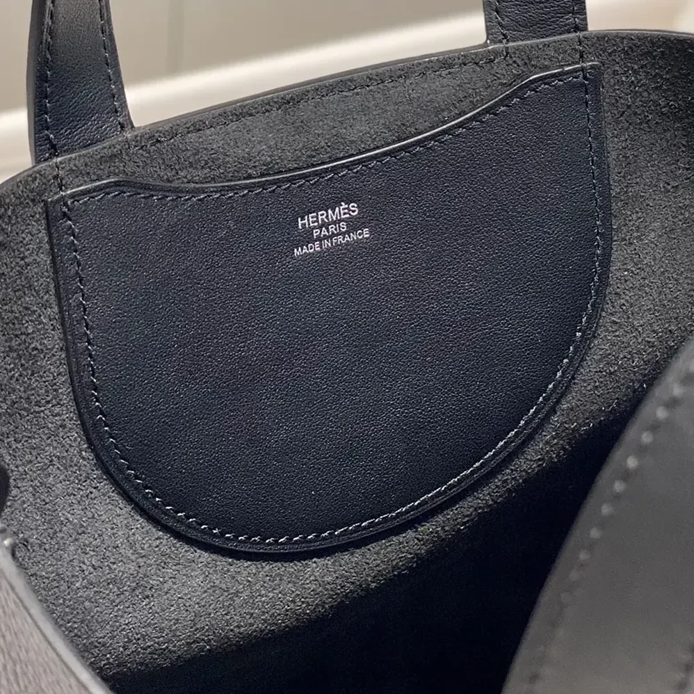 Hermes In the Loop 18 Handbag Clemence Leather for Women in Black/Silver Hermes In the Loop 18 Handbag Clemence Leather for Women in Black/Silver