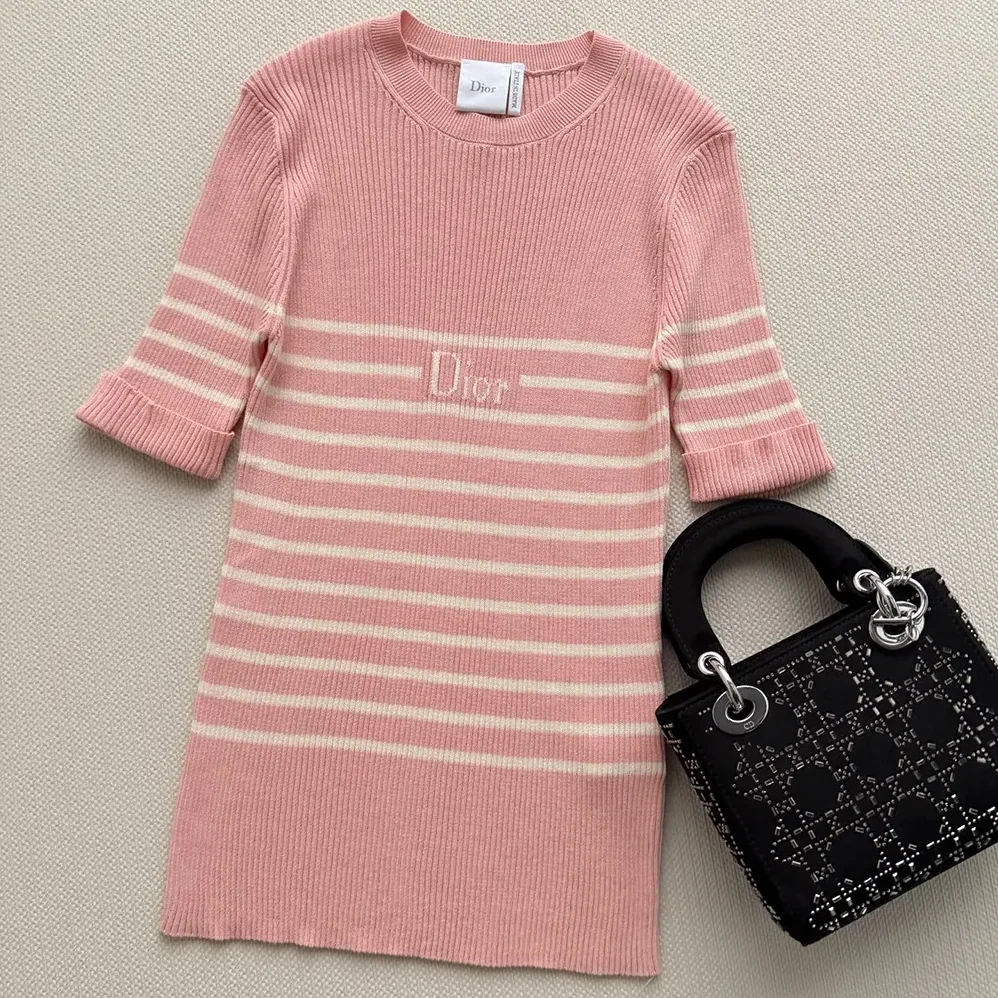 Dior Dioriviera Short-Sleeved Fitted Sweater White and Pink D for Women in Stripes Ribbed Cotton Knit Dior Dioriviera Short-Sleeved Fitted Sweater White and Pink D for Women in Stripes Ribbed Cotton Knit