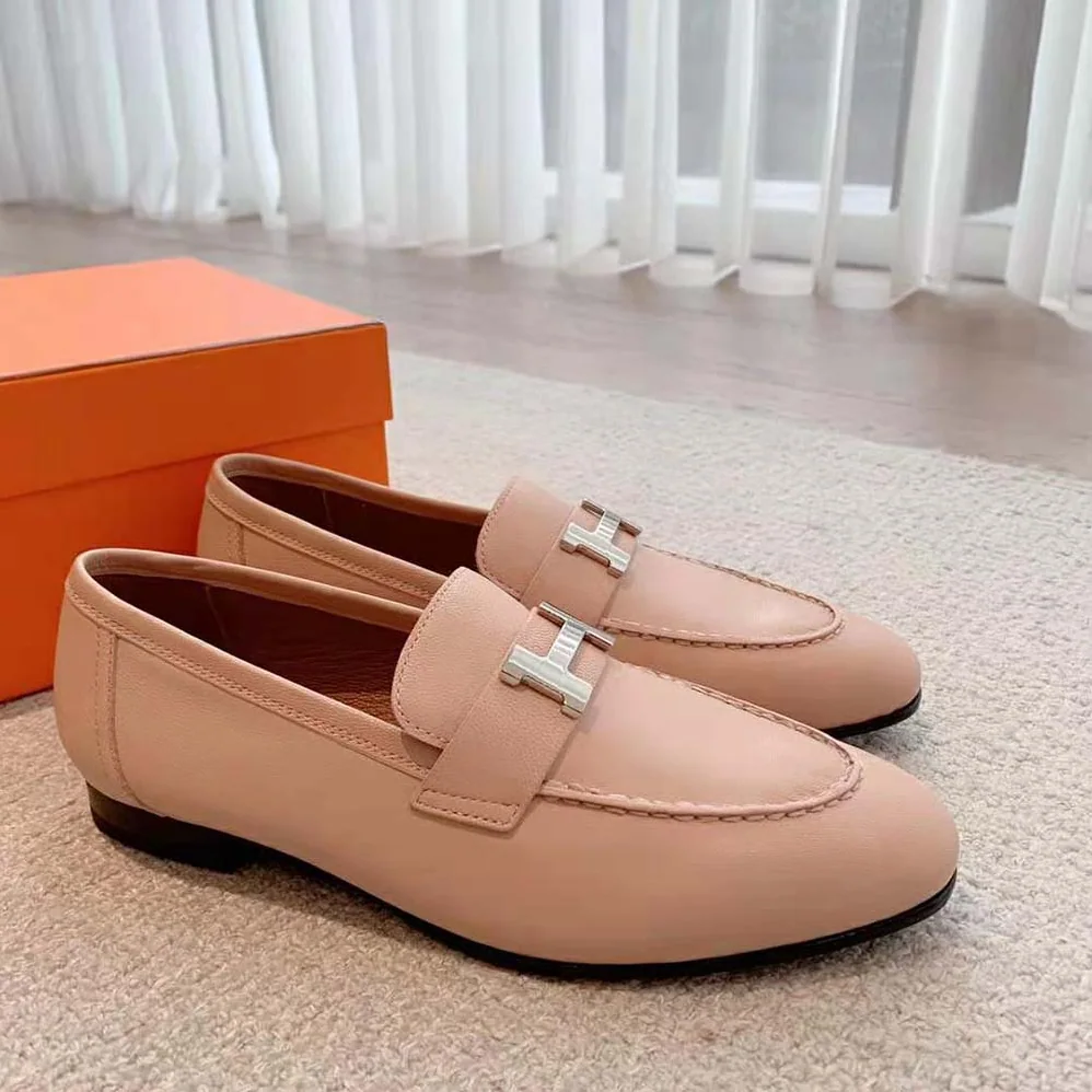 Hermes Paris Loafer in Goatskin with Palladium-Plated Signature “H” Detail for Women in Pink Hermes Paris Loafer in Goatskin with Palladium-Plated Signature “H” Detail for Women in Pink
