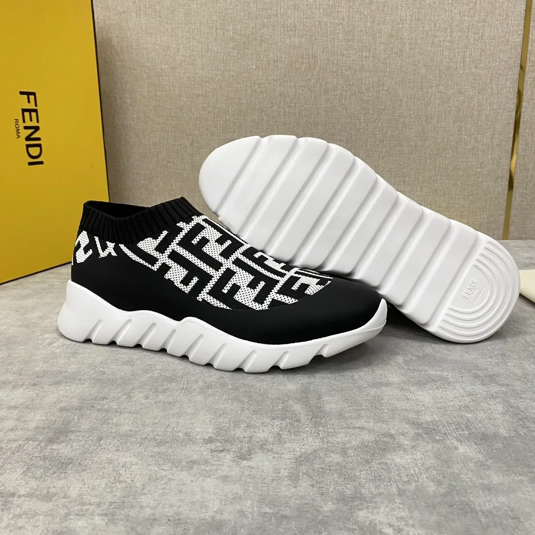 Fendi FD Slip-On Sneakers Black And White Fendi FD Slip-On Sneakers Black And White