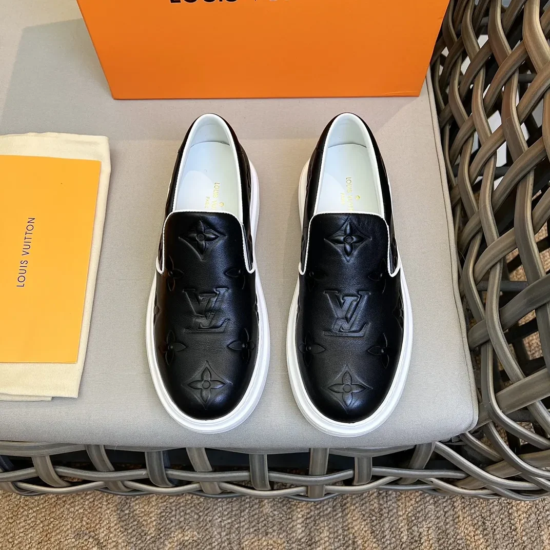 Louis Vuitton Beverly Hills Slip On Black 1A9ZP1