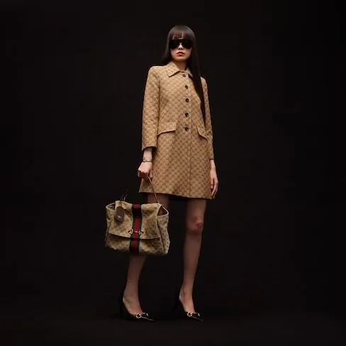 Gucci Paparazzo Large Top Handle Bag / Sand/ Dark Brown Gold Hardware