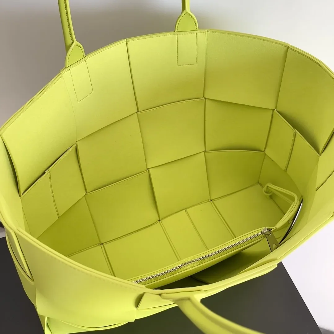 Bottega Veneta Large Arco Tote Bag Yellow Bottega Veneta Large Arco Tote Bag Yellow