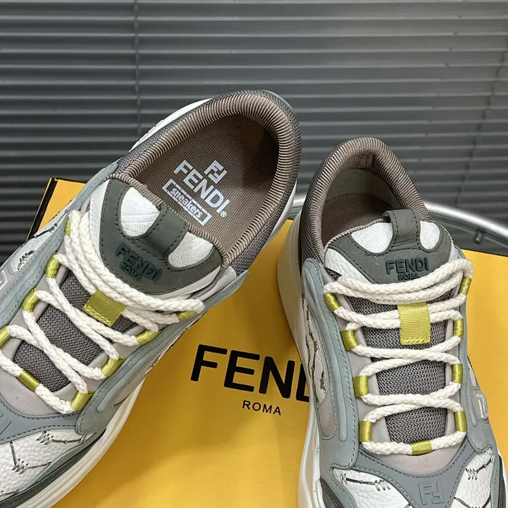 Fendi Force Sneakers White Leather and Green Nubuck Low for Unisex in tops Fendi Force Sneakers White Leather and Green Nubuck Low for Unisex in tops